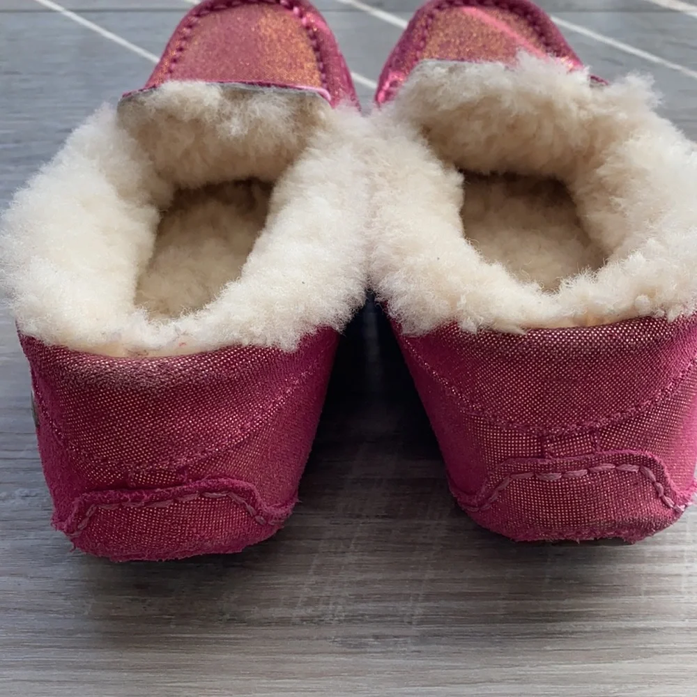 Like new! UGG Size 3 pink slip on shoes, rubber flexible sole, OUTSIDE or INSIDE